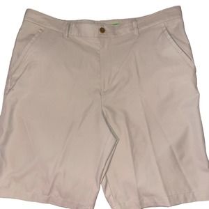 Izod Golf Men’s Golf Shorts Khaki Flat Front Size 38